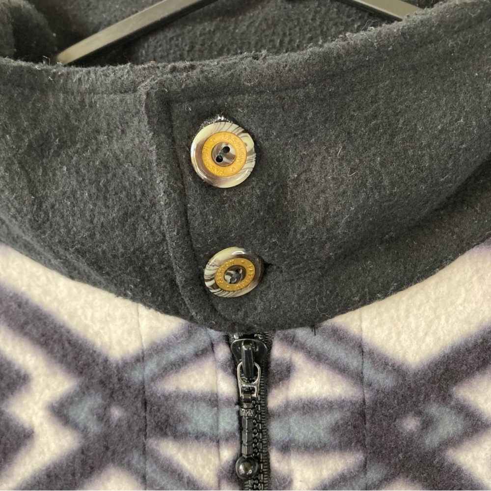 Black Grey Broadway Aztec Patterned Crazy Fleece - Picture 6 of 9